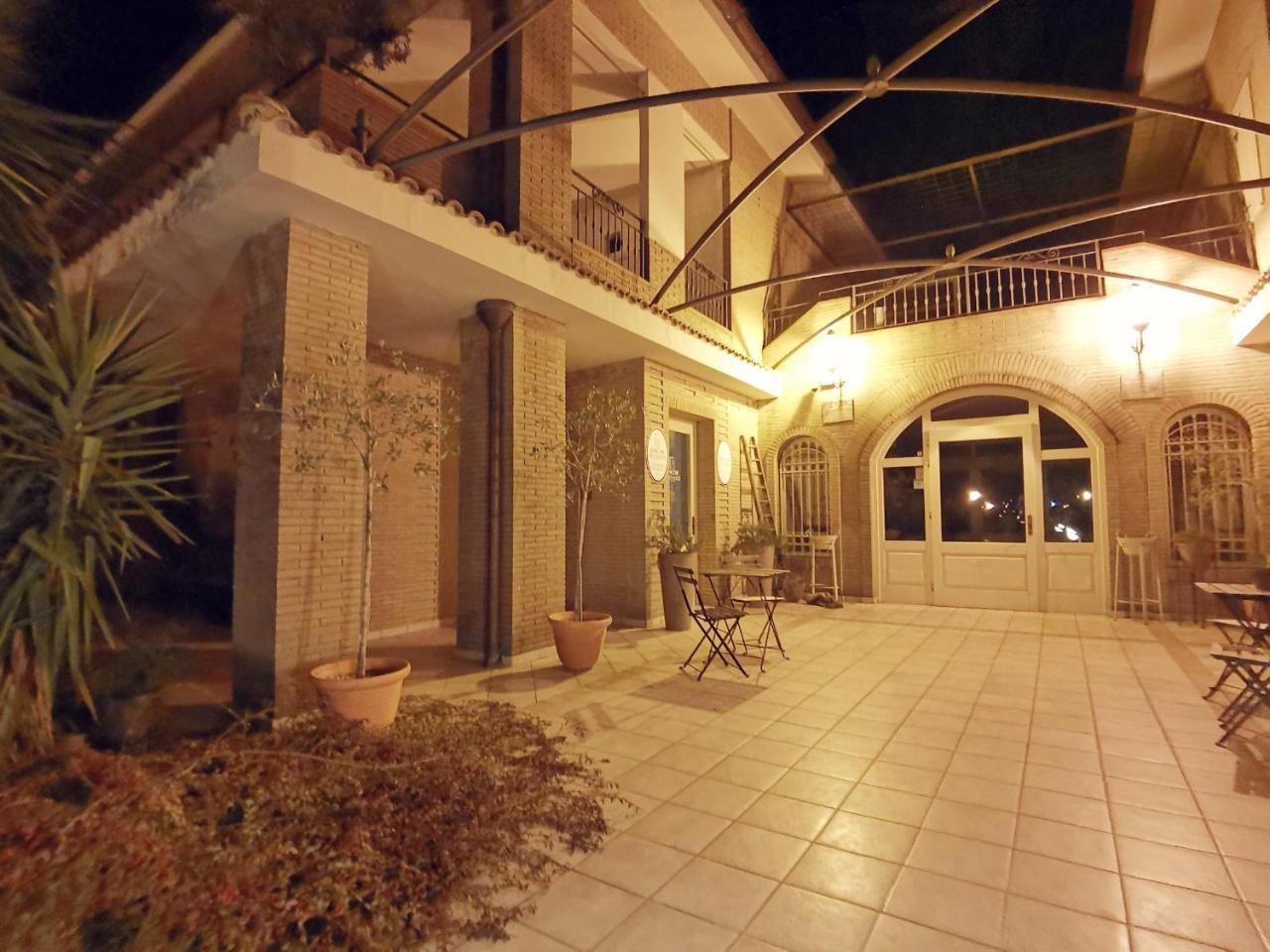 Le Nicchie Guest House Lucera Dış mekan fotoğraf